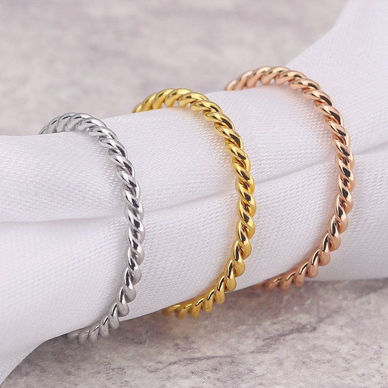 Anello minimalista in acciaio  - Event Suppliers recensione e prezzo